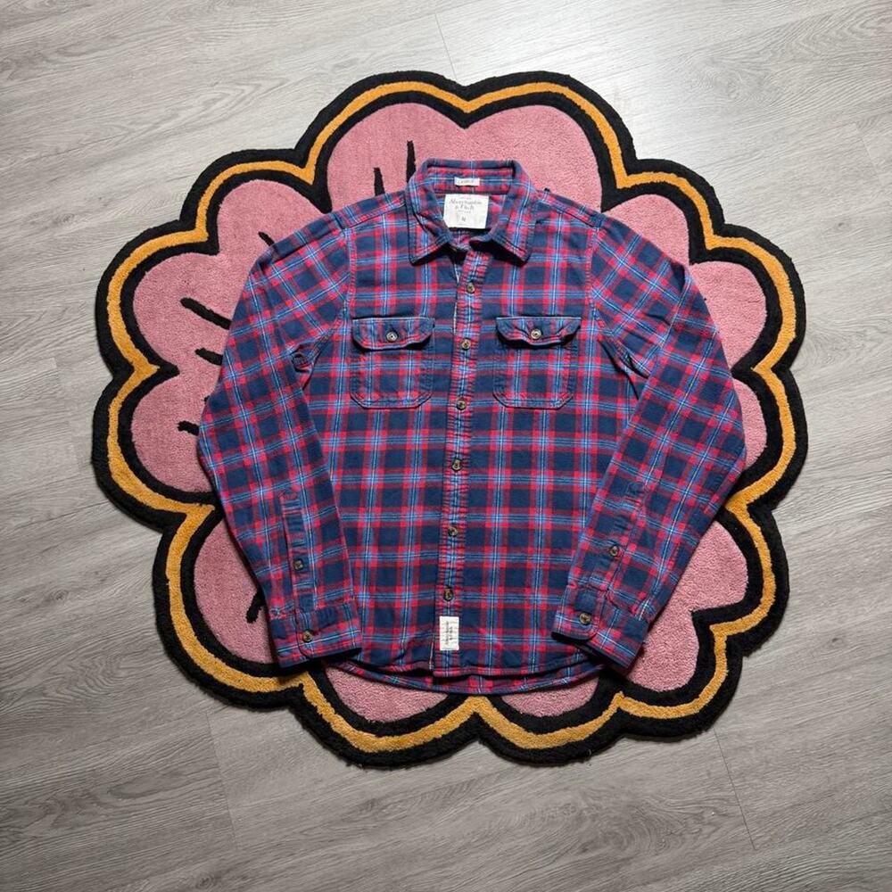 Abercrombie & Fitch Muscle Fit Button Up Flannel Shirt Size Medium Blue Red
